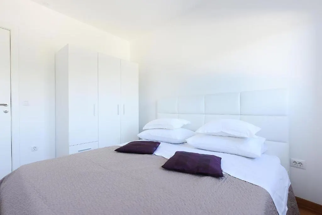 Apartment Noa Zadar 0*,